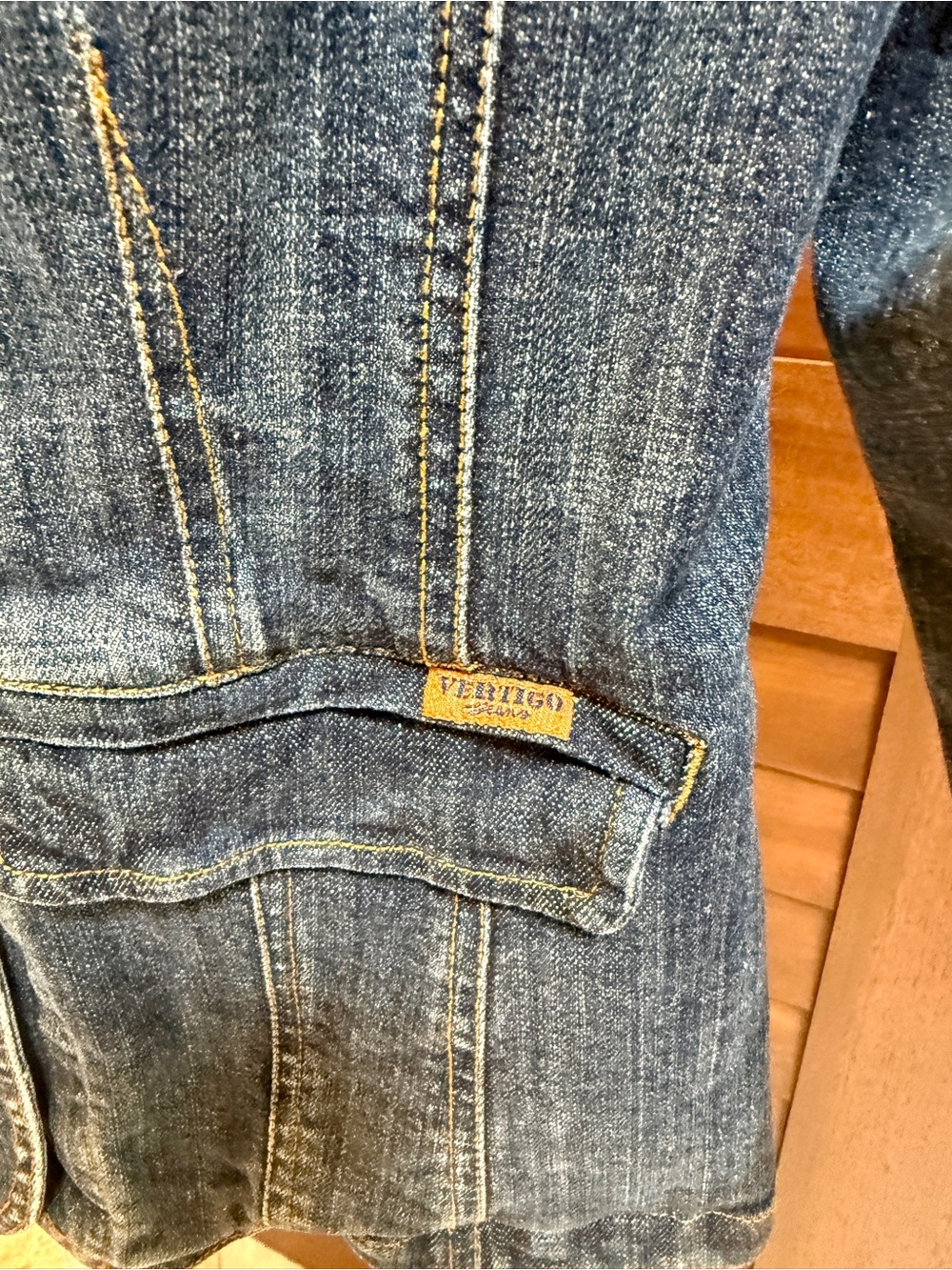 Women’s Vertigo Paris Fitted Denim Blazer Jacket Tailored Jean Jacket Size L - Picture 4 of 6